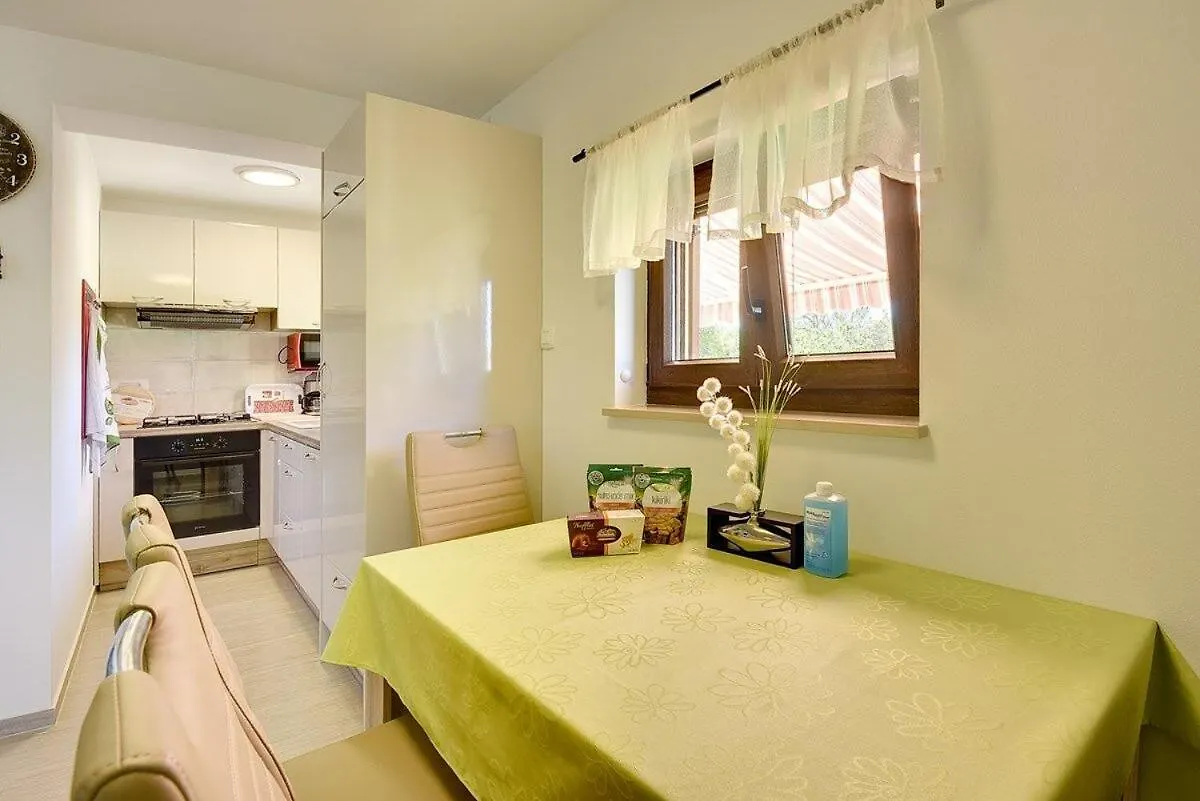 Holiday Home Sandi Pula